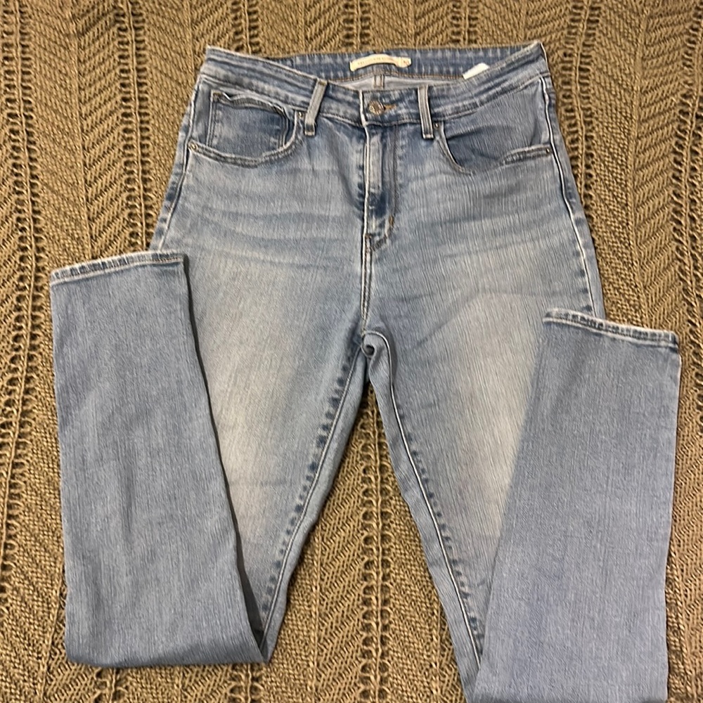 Levi’s skinny jeans